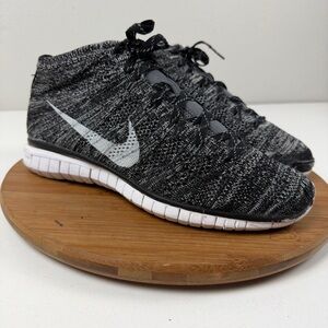 Nike Free Flyknit Chukka “Oreo” Men’s Athletic Sneakers